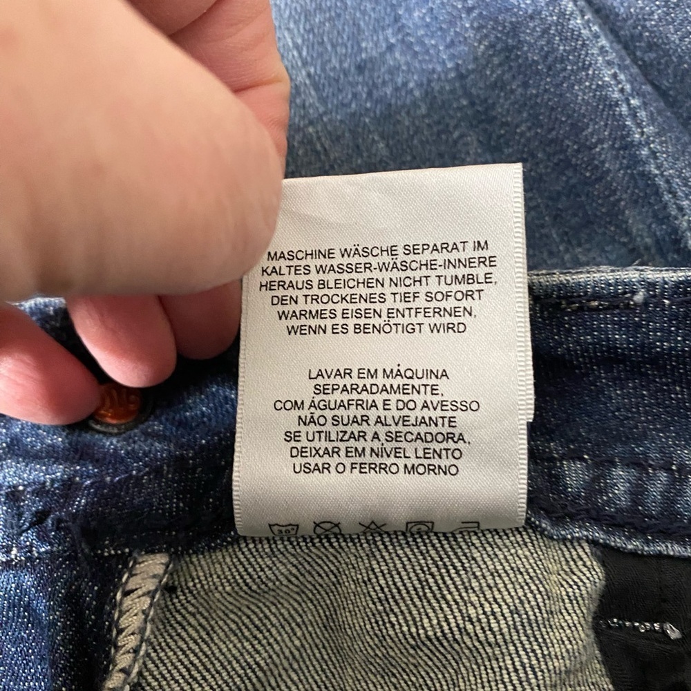 Miss Me boyfriend jeans capris size 28.  X-10 - Picture 11 of 16